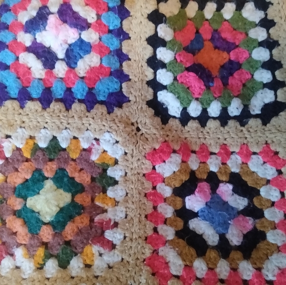 Vintage Handmade Crochet Granny Square Blanket Rainbow Colorful Art - Picture 4 of 6